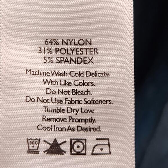 EDDIE BAUER Pants Womens 18 Blue Cargo Stretch Capri Nylon Outdoor Hiking Summer - Picture 9 of 10